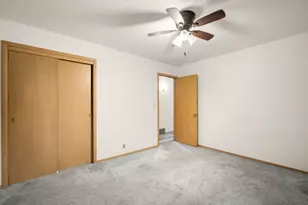 4380 N 143rd St, Brookfield, WI 53005 - Photo 9