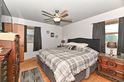 5224 S 23rd St, Milwaukee, WI 53221 - Photo 19