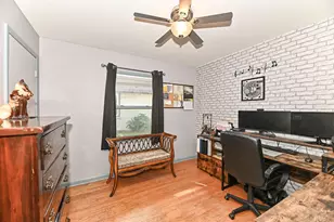 5224 S 23rd St, Milwaukee, WI 53221 - Photo 25