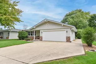 5944 S 35th St, Greenfield, WI 53221 - Photo 39