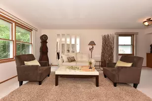 5944 S 35th St, Greenfield, WI 53221 - Photo 5