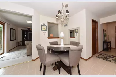 5944 S 35th St, Greenfield, WI 53221 - Photo 17