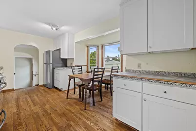 2000  Summit Ave, Waukesha, WI 53188 - Photo 13