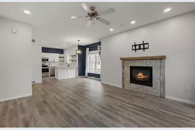 3929  Maple Grove Dr, Madison, WI 53719 - Photo 3