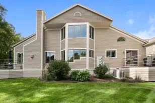 W304N2358 N Westwind Dr, Delafield, WI 53072 - Photo 5
