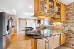 W304N2358 N Westwind Dr, Delafield, WI 53072 - Photo 19