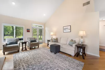 W304N2358 N Westwind Dr #5C, Delafield, WI 53072 - Photo 9