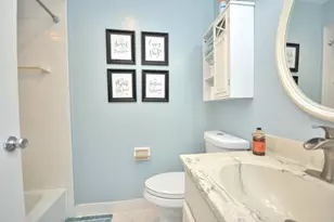 1190 Pilgrim Pkwy, Elm Grove, WI 53122 - Photo 11
