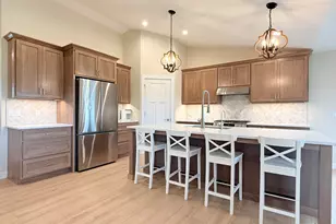 4801 Lincoln Wy, Sheboygan, WI 53083 - Photo 9