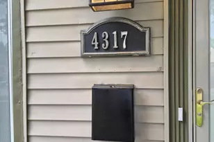 4317 N 62nd St, Milwaukee, WI 53216 - Photo 9