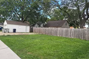 4317 N 62nd St, Milwaukee, WI 53216 - Photo 21