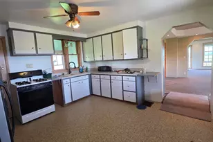 W3222 Sunset Dr, Ashford, WI 53010 - Photo 7