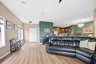 1680 New Port Vista Dr, Port Washington, WI 53024 - Photo 17