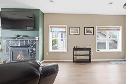 1680  New Port Vista Dr, Port Washington, WI 53024 - Photo 7
