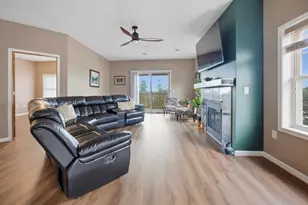1680 New Port Vista Dr, Port Washington, WI 53024 - Photo 15