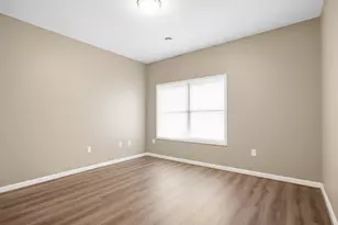 1680 New Port Vista Dr, Port Washington, WI 53024 - Photo 21