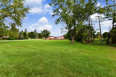 W188N9690  Orchard Dr, Germantown, WI 53022 - Photo 31
