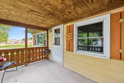 W188N9690  Orchard Dr, Germantown, WI 53022 - Photo 7