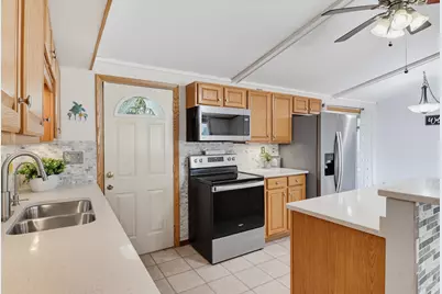 1224  Mackinac Ave, South Milwaukee, WI 53172 - Photo 19