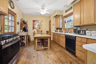N84W20717 Menomonee Ave, Menomonee Falls, WI 53051 - Photo 31