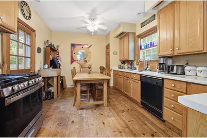 N84W20717  Menomonee Ave, Menomonee Falls, WI 53051 - Photo 29
