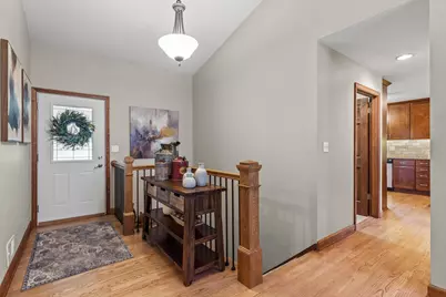 N104W16845  Thornapple Row, Germantown, WI 53022 - Photo 17
