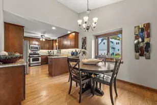 N104W16845 Thornapple Row, Germantown, WI 53022 - Photo 11