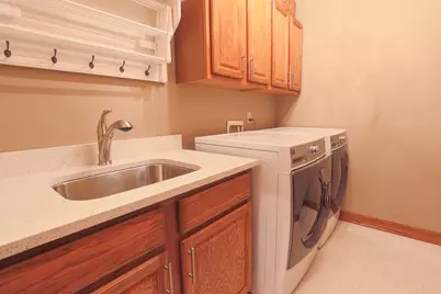 212  Thorngate Ct #8, Burlington, WI 53105 - Photo 25