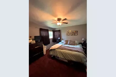 22436  Schroeder Rd, Racine, WI 53139 - Photo 11