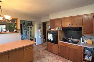 22436 Schroeder Rd, Racine, WI 53139 - Photo 5