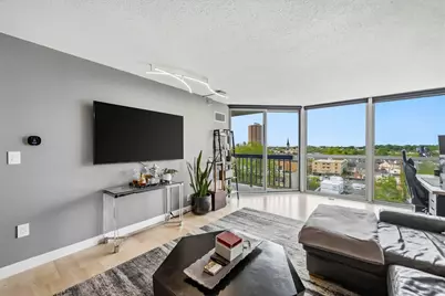 1660 N Prospect Ave #704, Milwaukee, WI 53202 - Photo 5