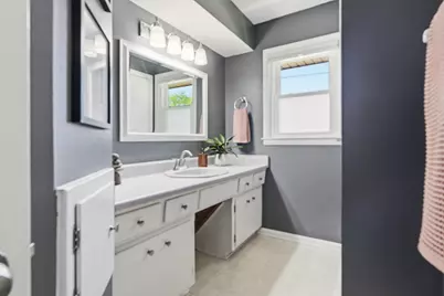 3956 E Edgerton Ave, Cudahy, WI 53110 - Photo 27