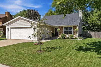 1566  Briarwood Ln, Hartford, WI 53027 - Photo 1
