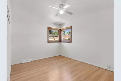 9600 W Morgan Ave, Milwaukee, WI 53228 - Photo 15