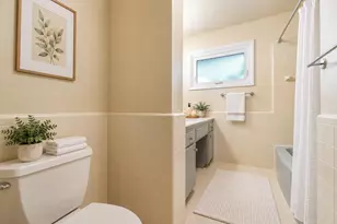 4441 N Wildwood Ave, Shorewood, WI 53211 - Photo 41