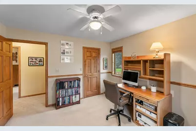 506 E Rossman St, Hartford, WI 53027 - Photo 23