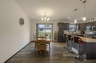 1115 Tamarack St, Delavan, WI 53115 - Photo 5