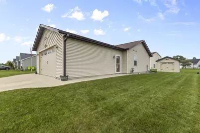1115  Tamarack St, Delavan, WI 53115 - Photo 21