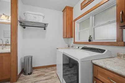 W3816  Highland Dr, Greenfield, WI 54601 - Photo 31