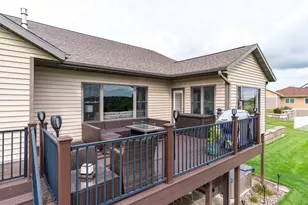 W3816 Highland Dr, Greenfield, WI 54601 - Photo 7