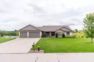 W3816 Highland Dr, Greenfield, WI 54601 - Photo 57