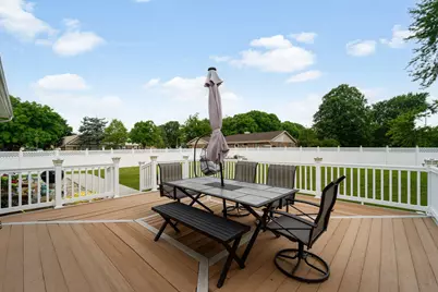 9022 W Stuth Ave, West Allis, WI 53227 - Photo 21