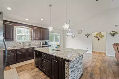 9022 W Stuth Ave, West Allis, WI 53227 - Photo 5