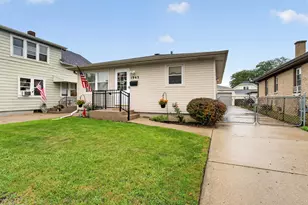 1945 Case Ave, Racine, WI 53403 - Photo 15