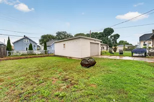 1945 Case Ave, Racine, WI 53403 - Photo 17