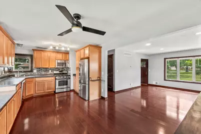 7306 W River Bend Dr, Milwaukee, WI 53219 - Photo 9