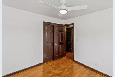7306 W River Bend Dr, Milwaukee, WI 53219 - Photo 19