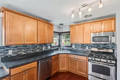 7306 W River Bend Dr, Milwaukee, WI 53219 - Photo 7
