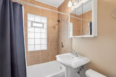 2113 S 59th St, Milwaukee, WI 53219 - Photo 17