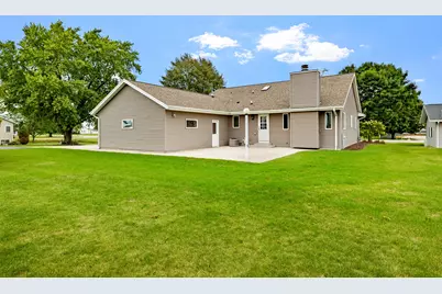 335 N Main St, Cedar Grove, WI 53013 - Photo 33